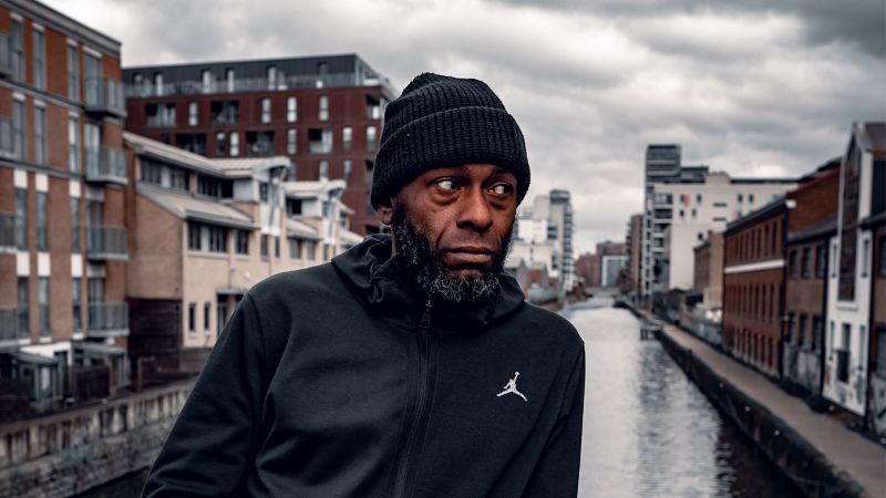 Fichier:Flowdan background.jpg