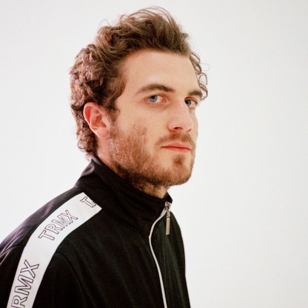 Fichier:Nicolas Jaar.jpg