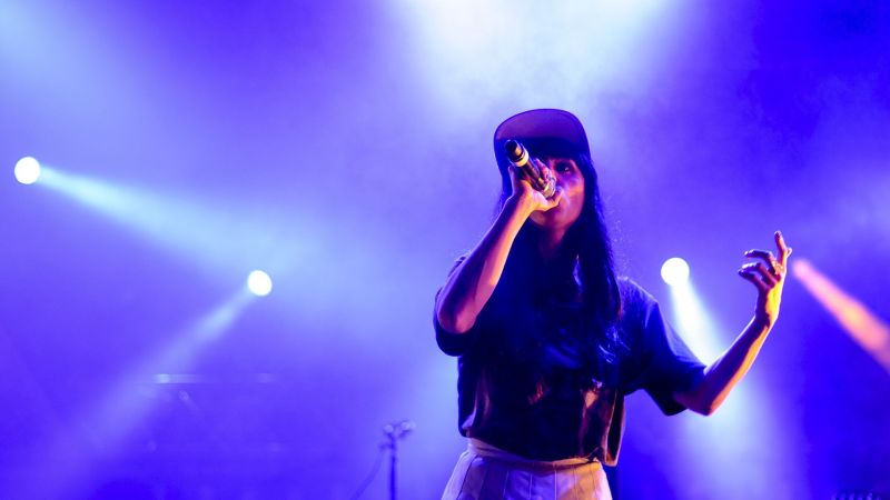 Fichier:Mala Rodriguez background.jpg