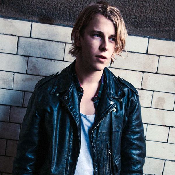 Fichier:Tom Odell.jpg