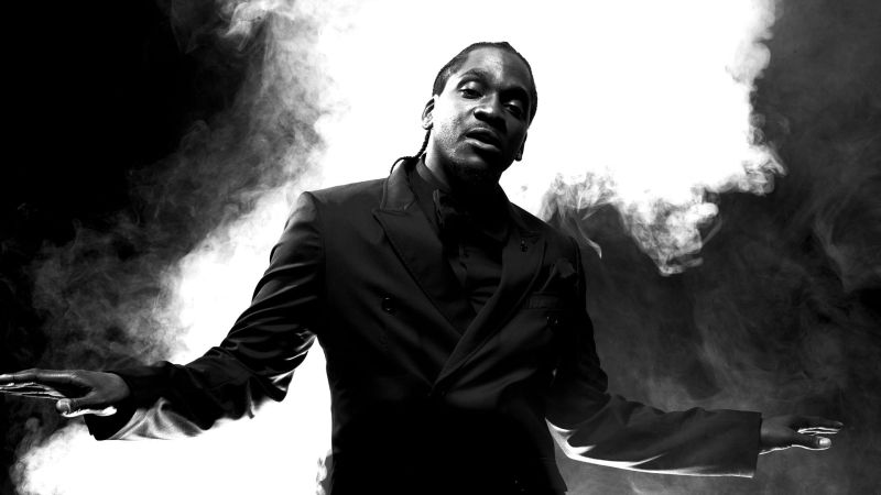 Fichier:Pusha T background.jpg
