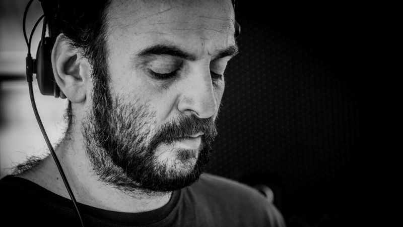 Fichier:Troublemakers background.jpg